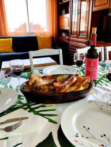 Pet friendly La Golondrina del Duraton in Sebulcor