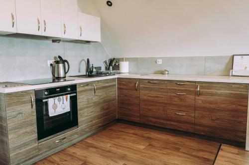 virtuve, Apartament CEKO in Ostrowsko