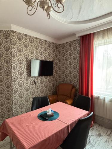 Kambuz Hotel Sevan in Sevan