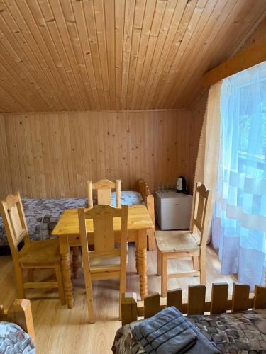 Cube in Kvasy