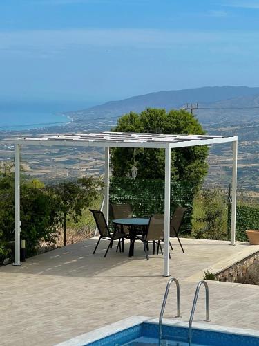 Villa Terra Rosa in Kritou Terra