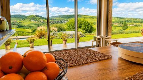Villa Azura avec vue sur le Mâconnais - Piscine privée (Villa Azura avec vue sur le Maconnais - Piscine privee) in Берзе-ла-Віль