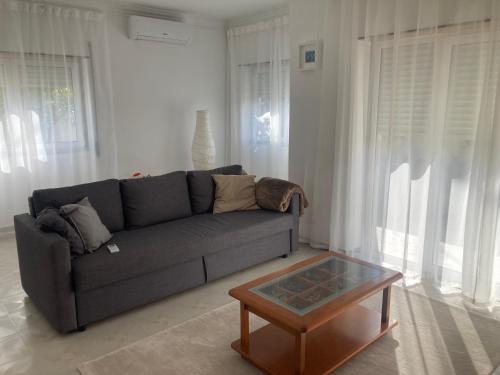 A Casa do Telhado Escuro in ซาบูโก