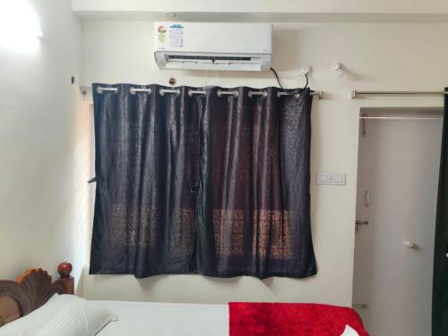 sea side home stay - image 3