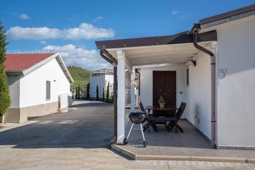 . Villa Claudia - Appartamento A
