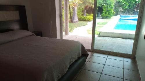 Cozy little house with a private pool in Corral Grande