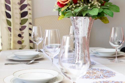 Facilities, The Eden Central - Large Modern Apartment near Station in Bournemouth Suburbs
