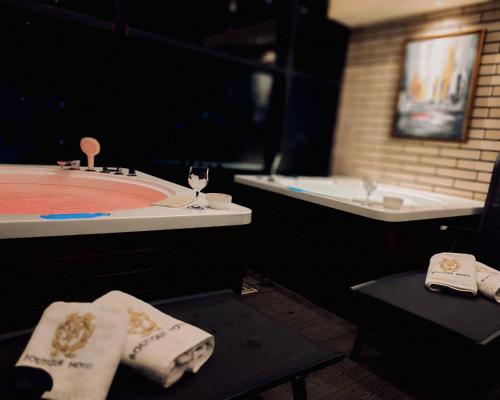 Boutique Hotel - image 3