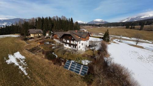 Cosy Stay near a Ski Resort in St. Andra Im Lungau