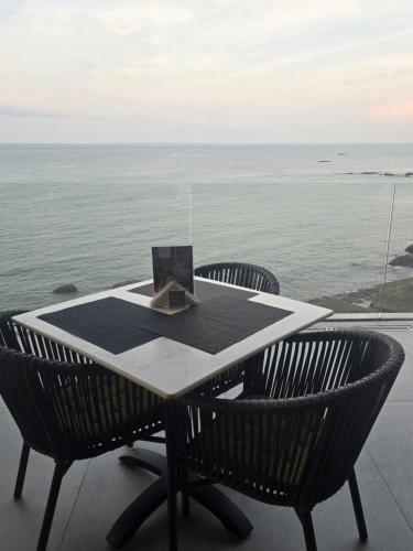 Restaurant, Venue 360 Hotel in Freetown