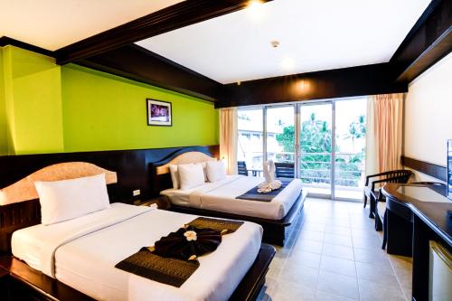 Samui First House Hotel