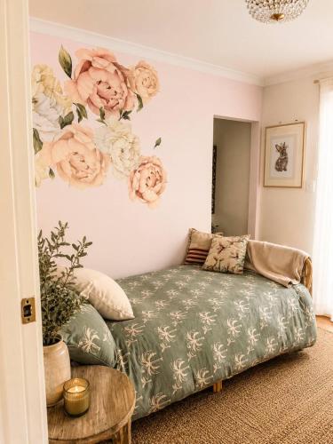 FB package included at OBE in Foxton Beach