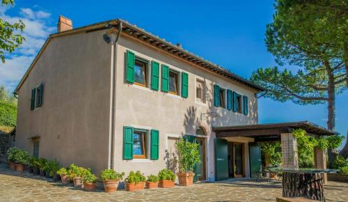 Зовнішній вигляд готелю, Hidden Villa Among Olive Trees In Tuscany in Палая