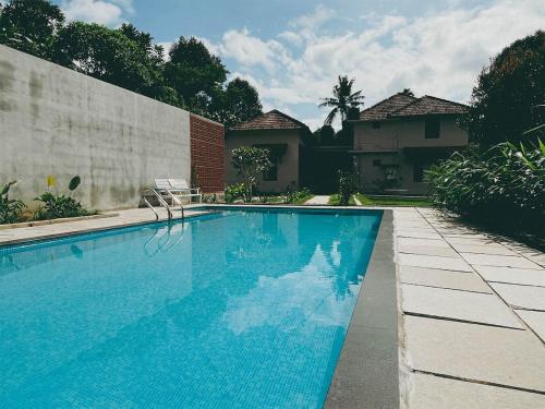 Úszómedence, Nishi's Organic Homestay in Puthurvayal
