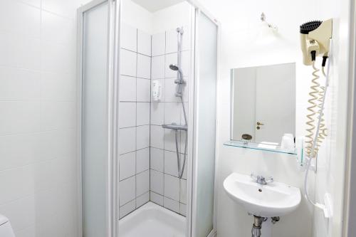 Fosshotel Baron - image 12