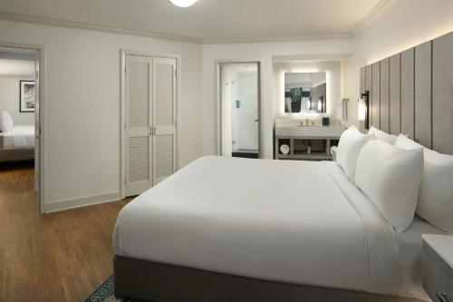 Four Points by Sheraton Richmond Airport - image 17