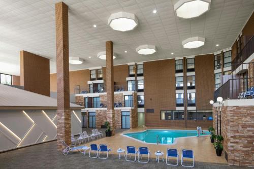 Four Points by Sheraton Richmond Airport - image 27