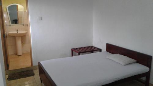 Hotel Lions Den & Lions D Restaurant Bar – Anuradhapura, IA
