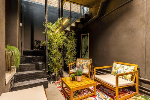 Queen's Chamberi Boutique - Alojamiento corta estancia - Canal