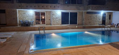 Honey Chalet in ジヤ