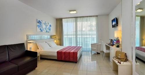 86981323 Mercure Hotel Rimini Artis
