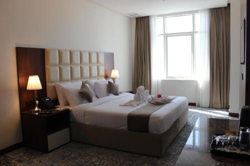 Suite, executive, sea view