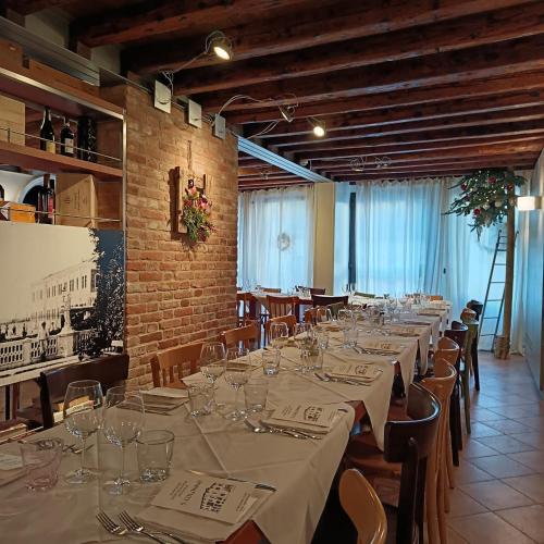 Ресторант, Hotel 5 Colonne in Мирано