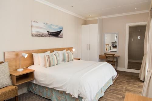Devereux Lodge – East London, IA