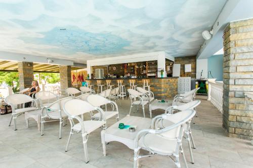 Bar/Lounge, Sigma Hotel in Paralia (Fanari)