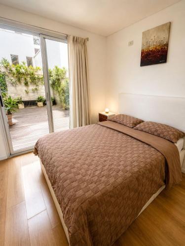 Perla Escondida ahora renovado! patios y parrilla privada, pileta compartida, Buenos Aires