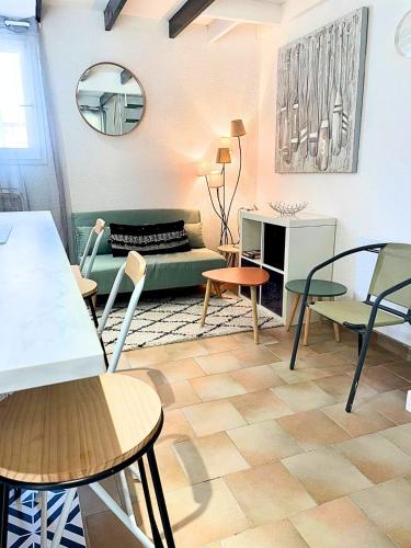 Charmante maison rénovée, plage à pied, cour privée - Location saisonnière - Dolus-d'Oléron