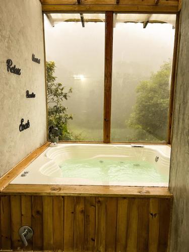 Cloud Forest Cabin in Altos del María (Cloud Forest Cabin in Altos del Maria) in La Laguna