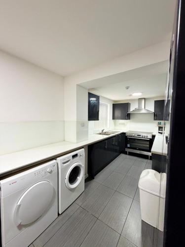 Britlodge Ruskin Stay - Longsight