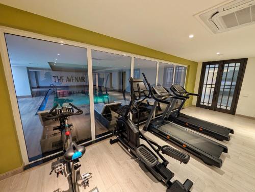 Gulberg Lahore - Signature One-Bed Apartment - image 6