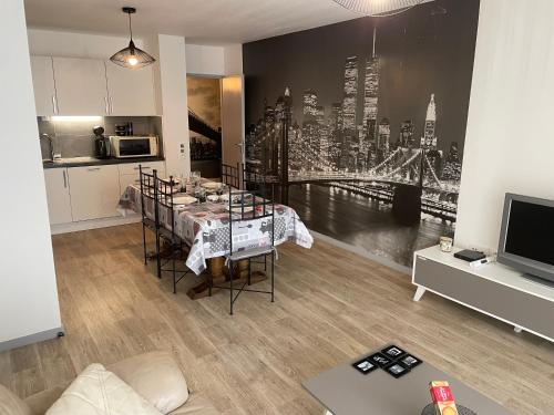 Apt PMR 2 chambres avec parking, proche tram