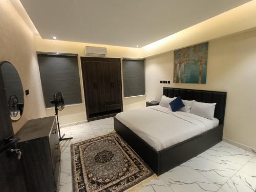 House 234 in คาดูนา