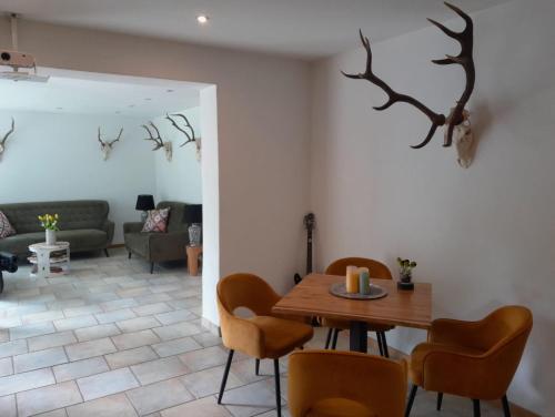 Lobby, Wellness Pension Hubertus in Marquartstein