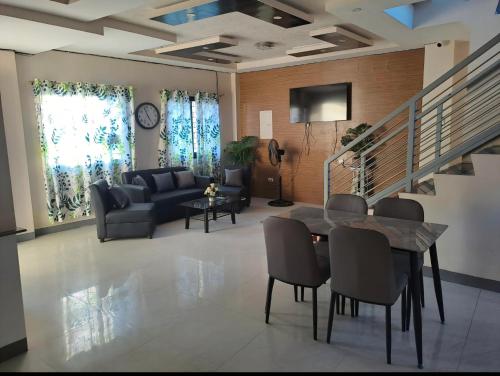 Rweydz Guest Inn