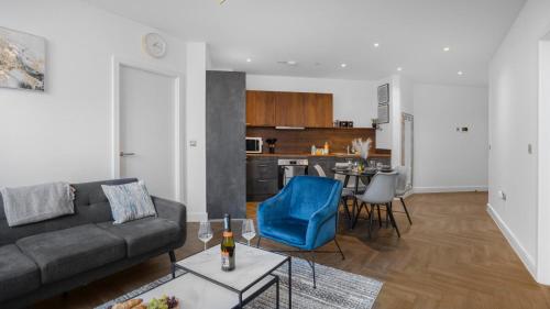 2 bedroom apartment in Birmingham Chinatown-Sleeps 5