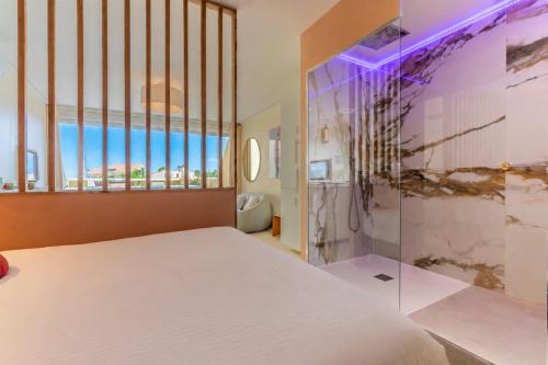Love Nest Luxe - Terrasse - Design - Plage à pied - Parking - Village Naturiste, Agde