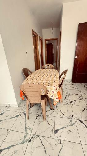 Appartements de rêve (Appartements de reve) in Ezzahra (Bin `Arus)
