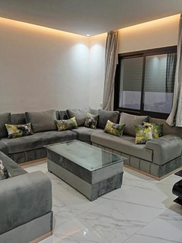 Chic appartement calme à une minute à pied de la plage (Chic appartement calme a une minute a pied de la plage) in 梅迪亚