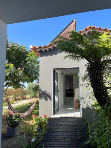 Unterkunft von außen, Private Villa with pool and magnificent view in Batalha