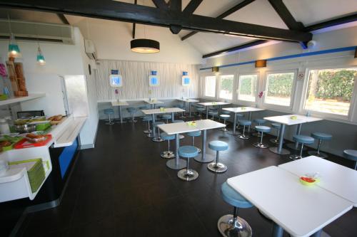 ibis budget Nantes Ouest - image 13