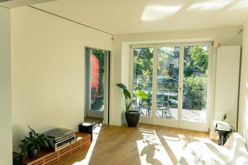Bright Garden Apartment near Art Basel – khách sạn tại Bachletten