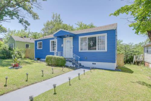 Renovated Birmingham Cottage: Great Outdoor Space! – khách sạn tại Central Park