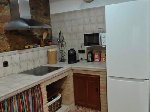 Casa rural rio yeguas in Cardena