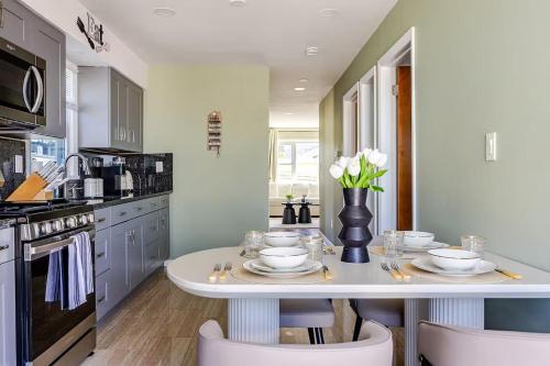3Br Apt in West New York with Private Parking and Rooftop in Guttenberg (NJ)