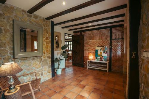 Casa Val de Vida - Guesthouse with big garden in La Cavada