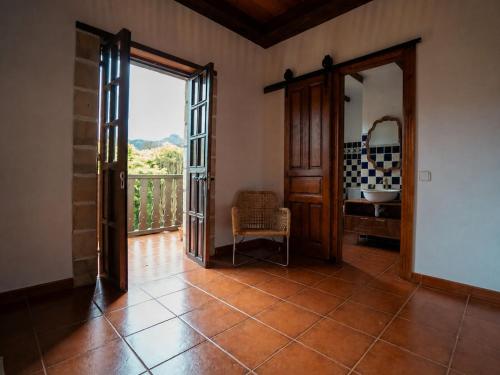 Casa Val de Vida - Guesthouse with big garden in La Cavada
